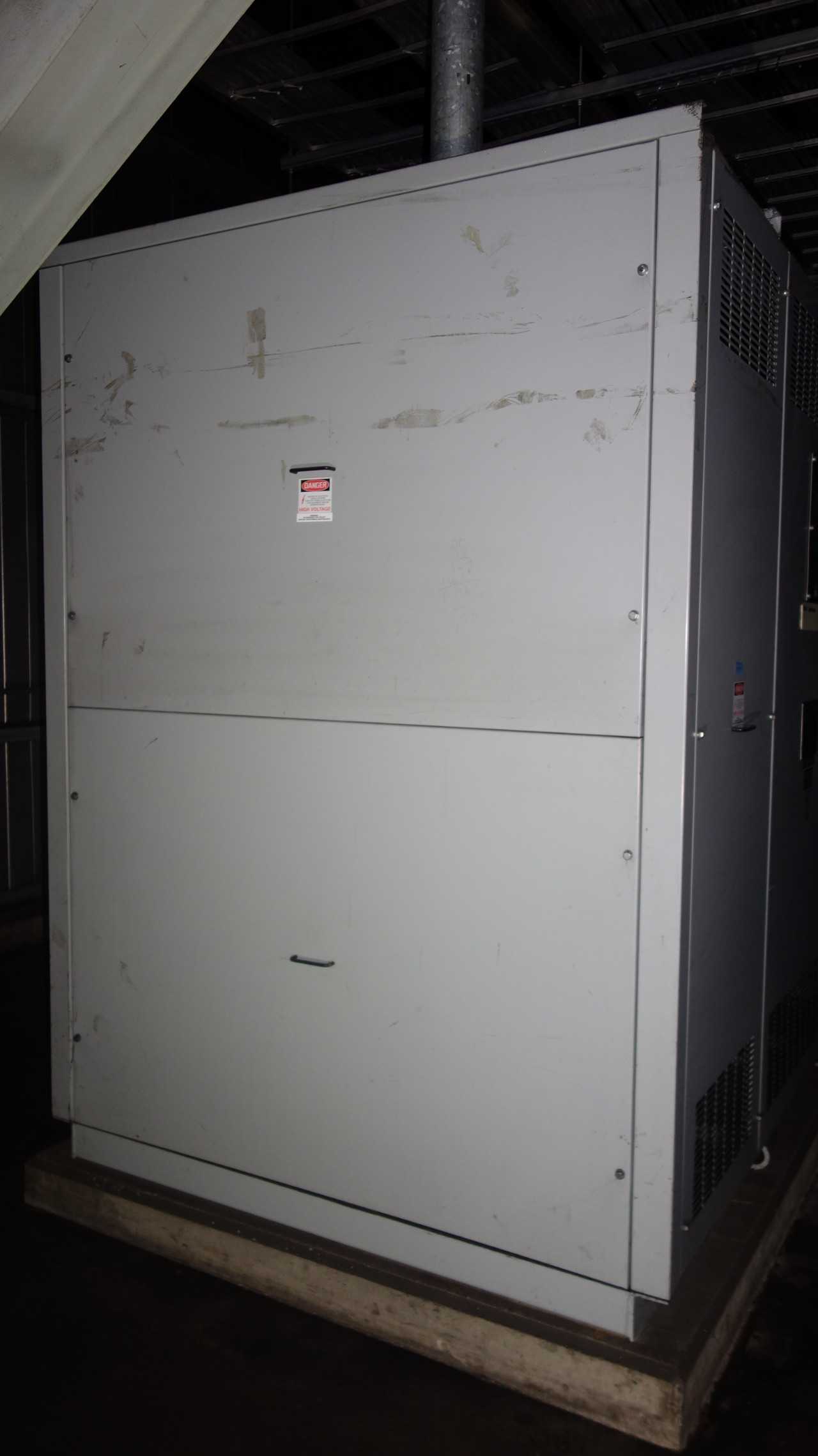 CUTLER HAMMER AA/AA/FA 2300KVA 2400V-AC TRANSFORMER - CONTROL TRANSFORMERS