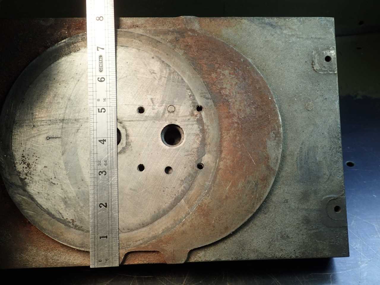 Cross Slide Platform with Lead Screw, 6" Travel 8" x 11-1/2" Table Index to .01" - MACHINE TOOLING
