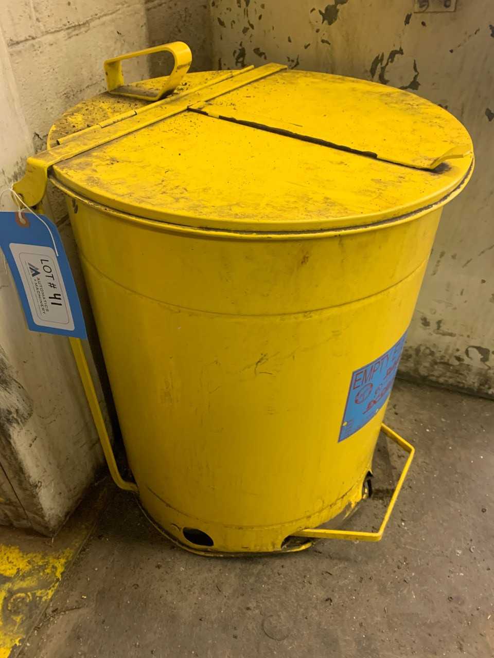 waste bin - SAFETY EQUIPMENT