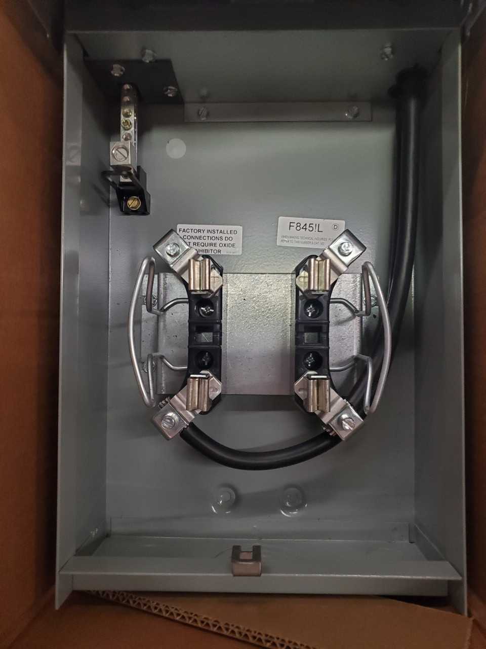 (2) Eaton CHR1G7N4GSU Meter Panel 14-50R - ELECTRICAL COMPONENTS