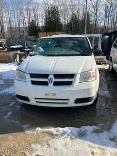 2010 DODGE GRAND CARAVAN SE - HYDRO EXCAVATOR TRUCKS