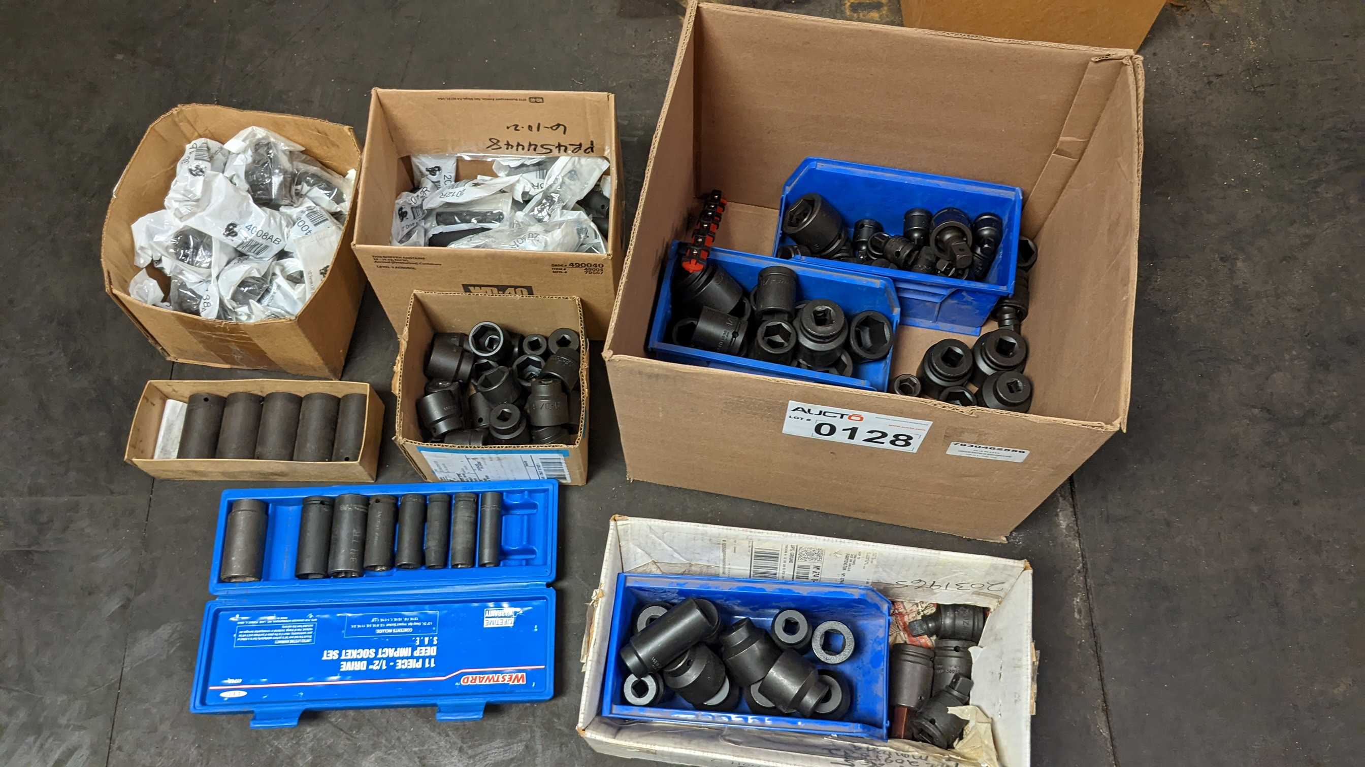 LOT OF SOCKETS - ELECTRIC POWER TOOLS LOT OF SOCKETS - ELECTRIC POWER TOOLS