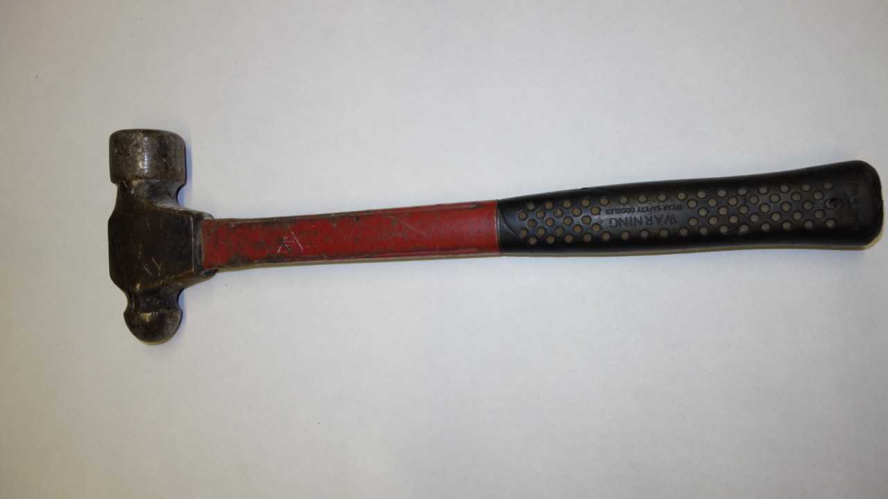 LOT OF 4 ASSORTED BALL PEEN HAMMERS - HAND TOOLS