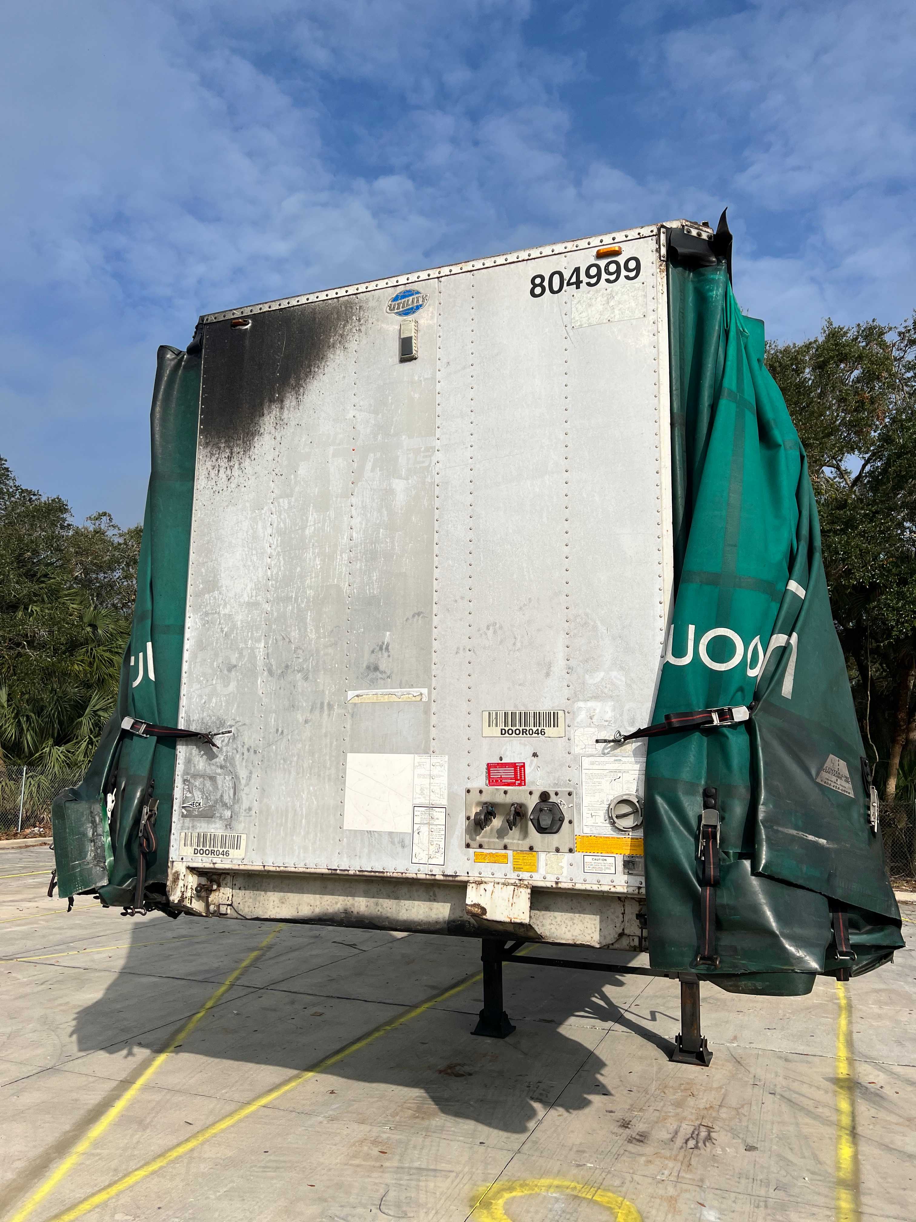 1997 Utility Curtainside Trailer 53' - Tauntliner - TRAILERS