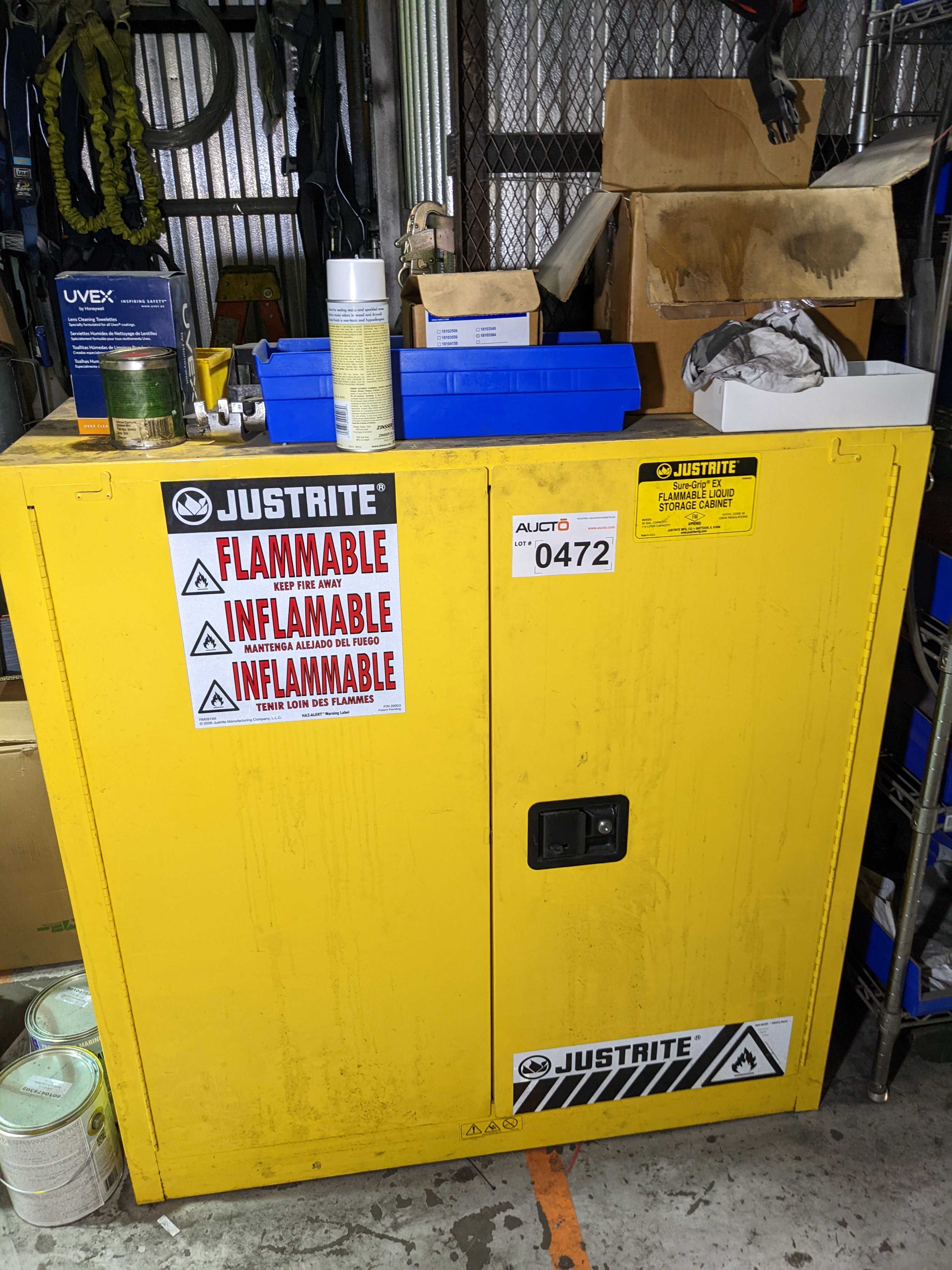 FIRE SAFETY CABINET WITH CONTENTS - SAFETY EQUIPMENT