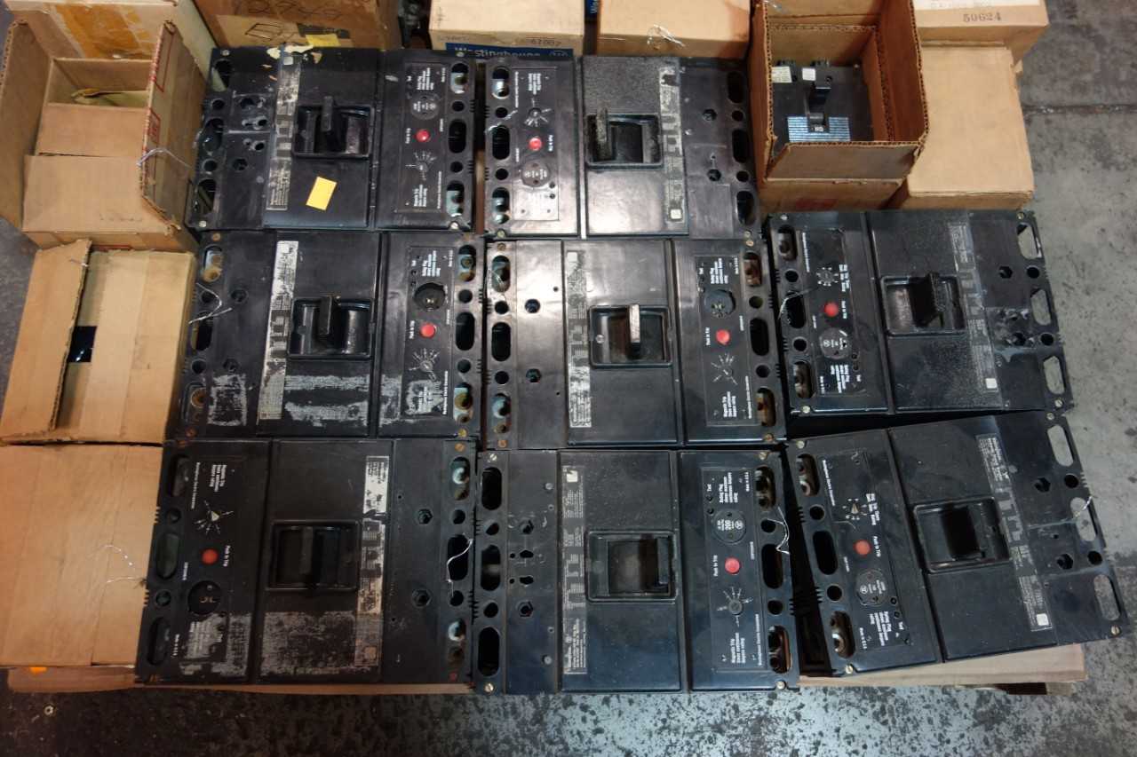 1 PALLET OF ASSORTED MOLDED CASE CIRCUIT BREAKERS, TRIP UNITS, BREAKER PARTS AND ACCESSORIES - CIRCUIT BREAKERS