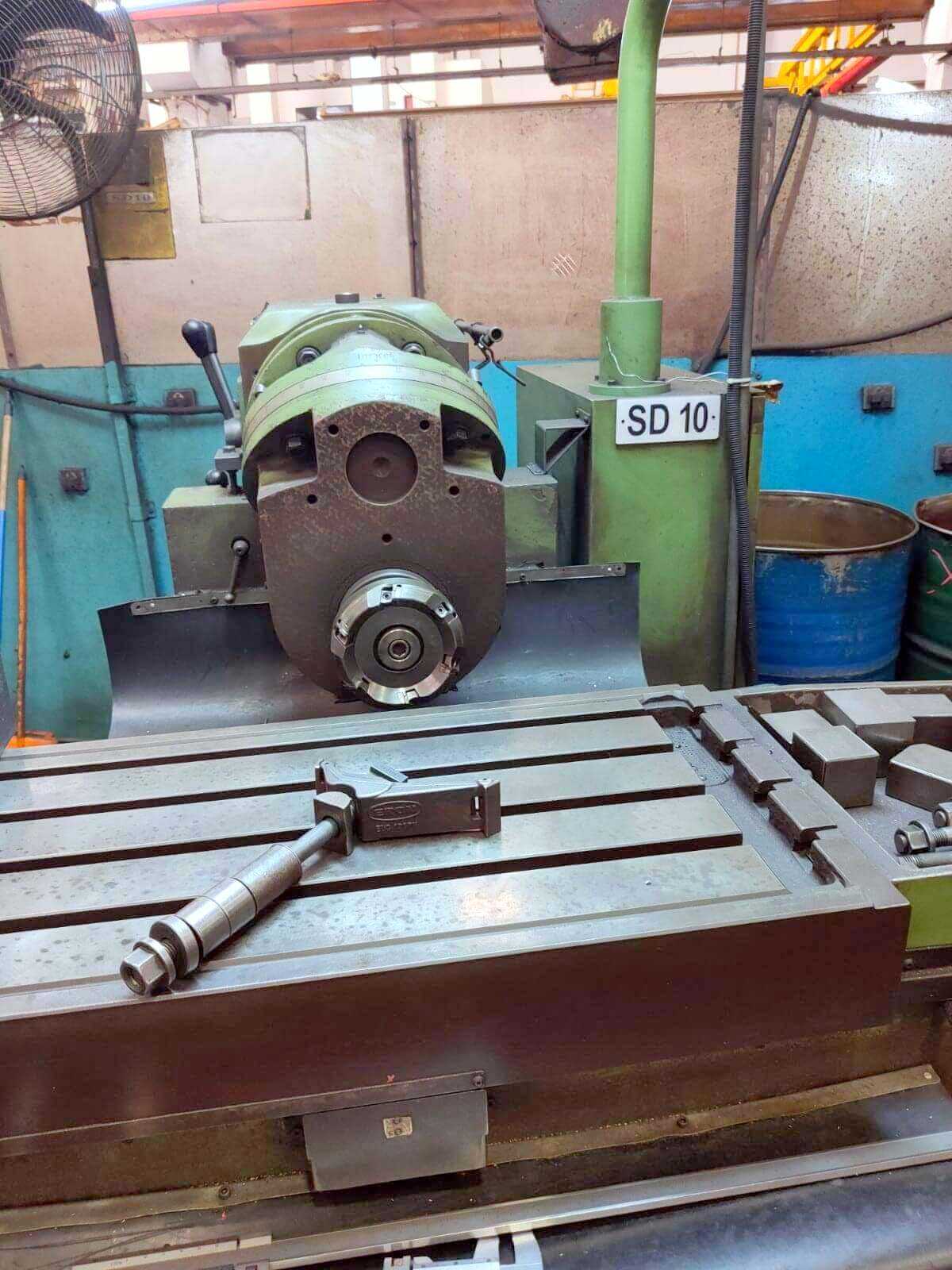 2006 Ho Chun Universe Head Bed Milling UH 1250 - MILLING MACHINES