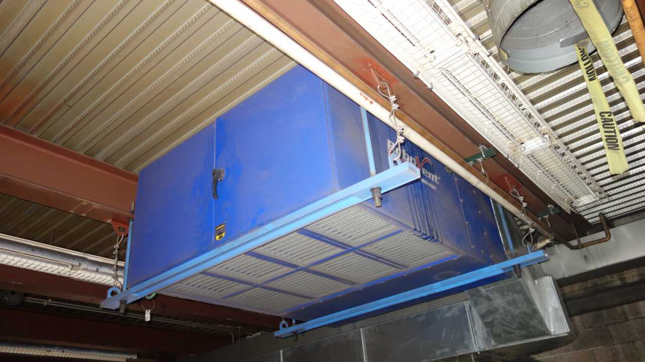 GREAT LAKES ROBOVENT OVERHEAD DUST COLLECTOR - DUST COLLECTOR