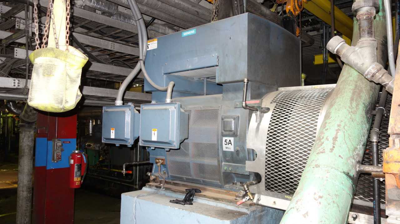SIEMENS TYPE CG 400HP MOTOR 2300V 588Z 889RPM - MISCELLANEOUS