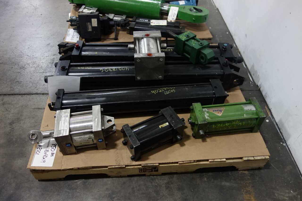2 PALLETS OF ASSORTED HYDRAULIC AND PNEUMATIC CYLINDERS - PNEUMATIC CYLINDERS & ACTUATORS