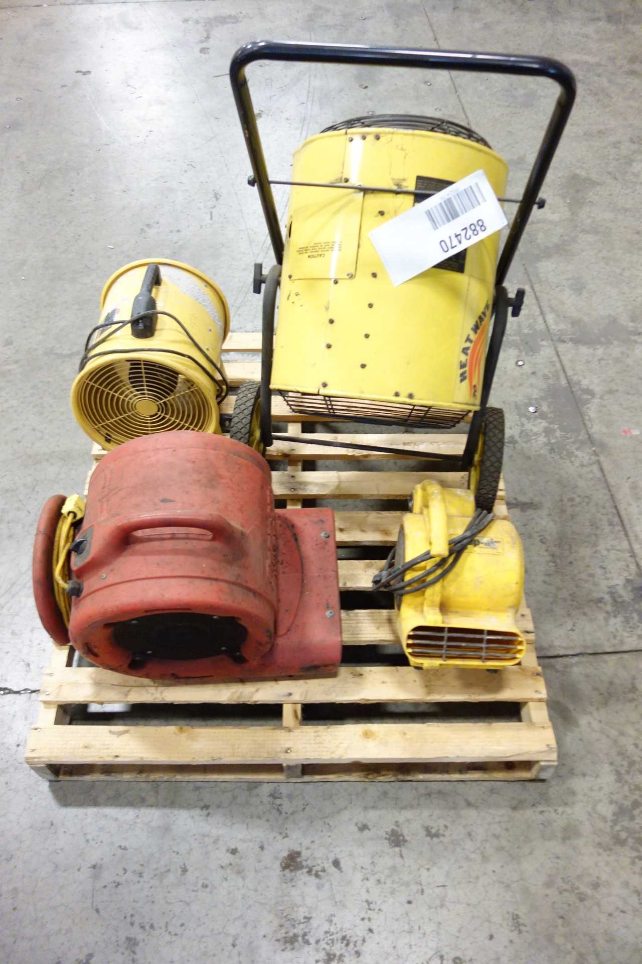 LOT OF BLOWERS/HEATERS - BLOWER FAN