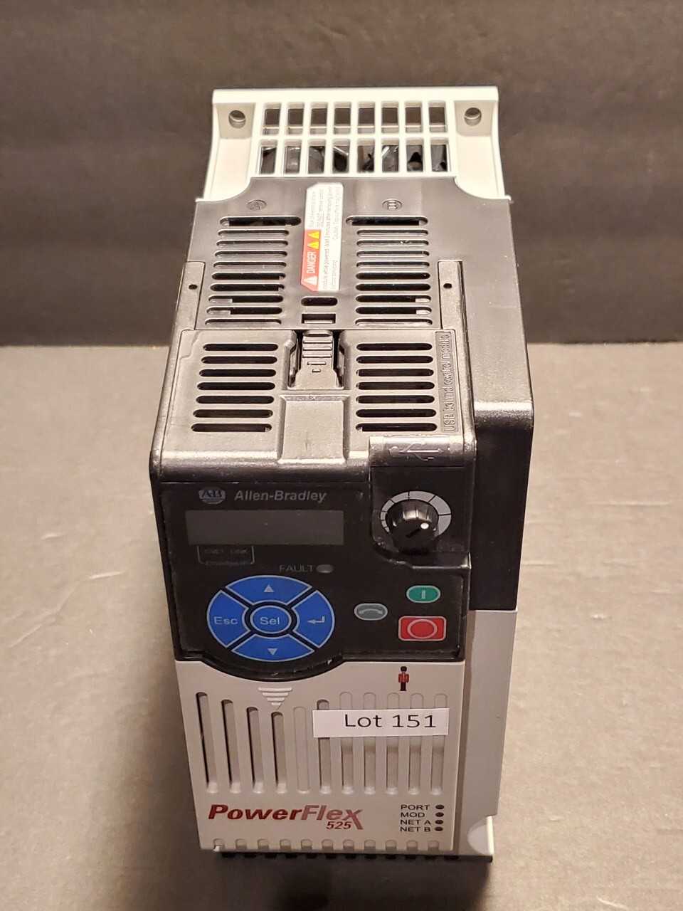 Allen Bradley PowerFlex 525 25B-D010N104 - MOTOR DRIVES