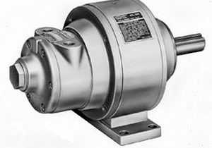 INGERSOLL RAND AIR SPUR GEAR PNEUMATIC MOTOR - PNEUMATIC MOTOR