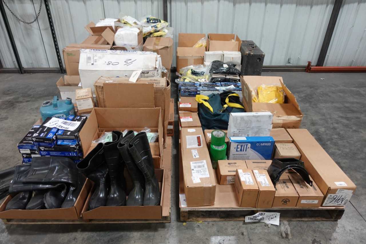4 PALLETS OF ASSORTED SAFETY EQUIPMENT - SAFETY EQUIPMENT