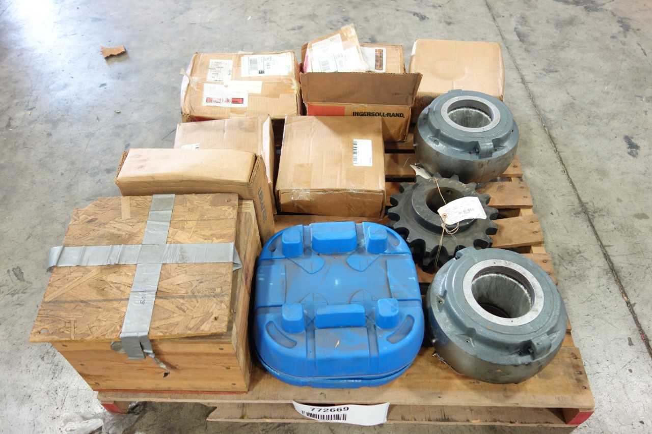 LOT OF ASSORTED BEARINGS - BEARINGS