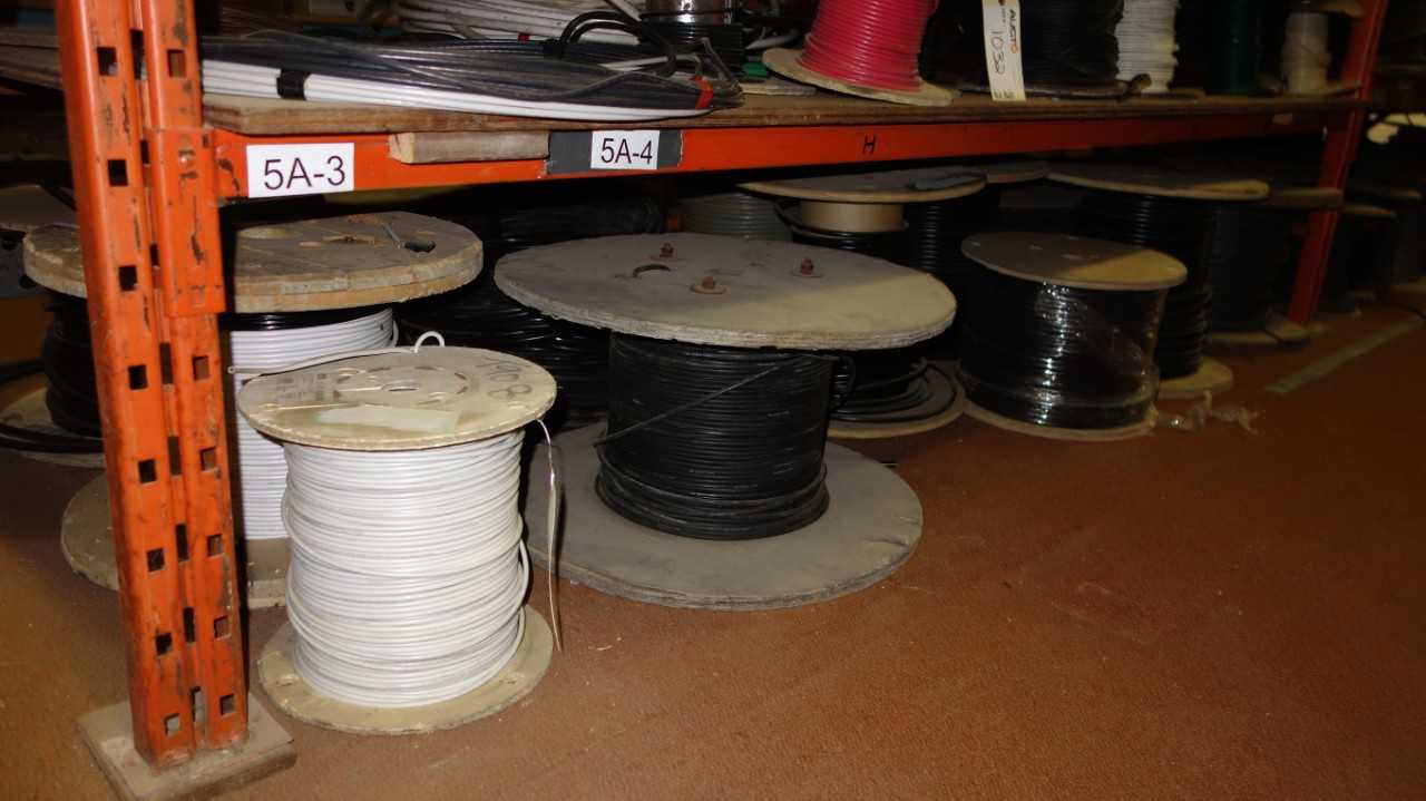 LOT OF ASSORTED SPOOLS OF WIRE - ELECTRICAL COMPONENTS