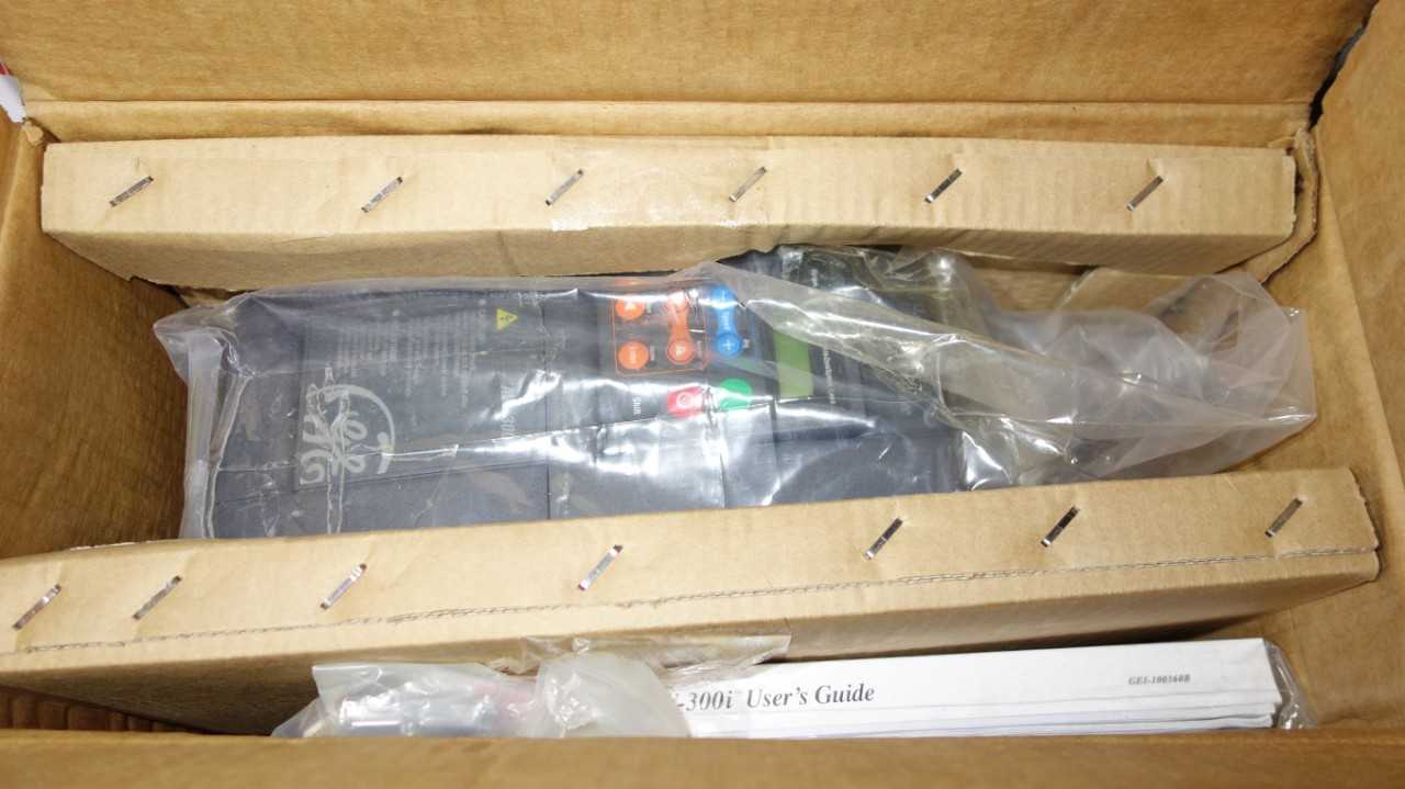 GE 6KAVI43007Y1B2 AV-300I 7.5HP DRIVE - ELECTRIC MOTORS