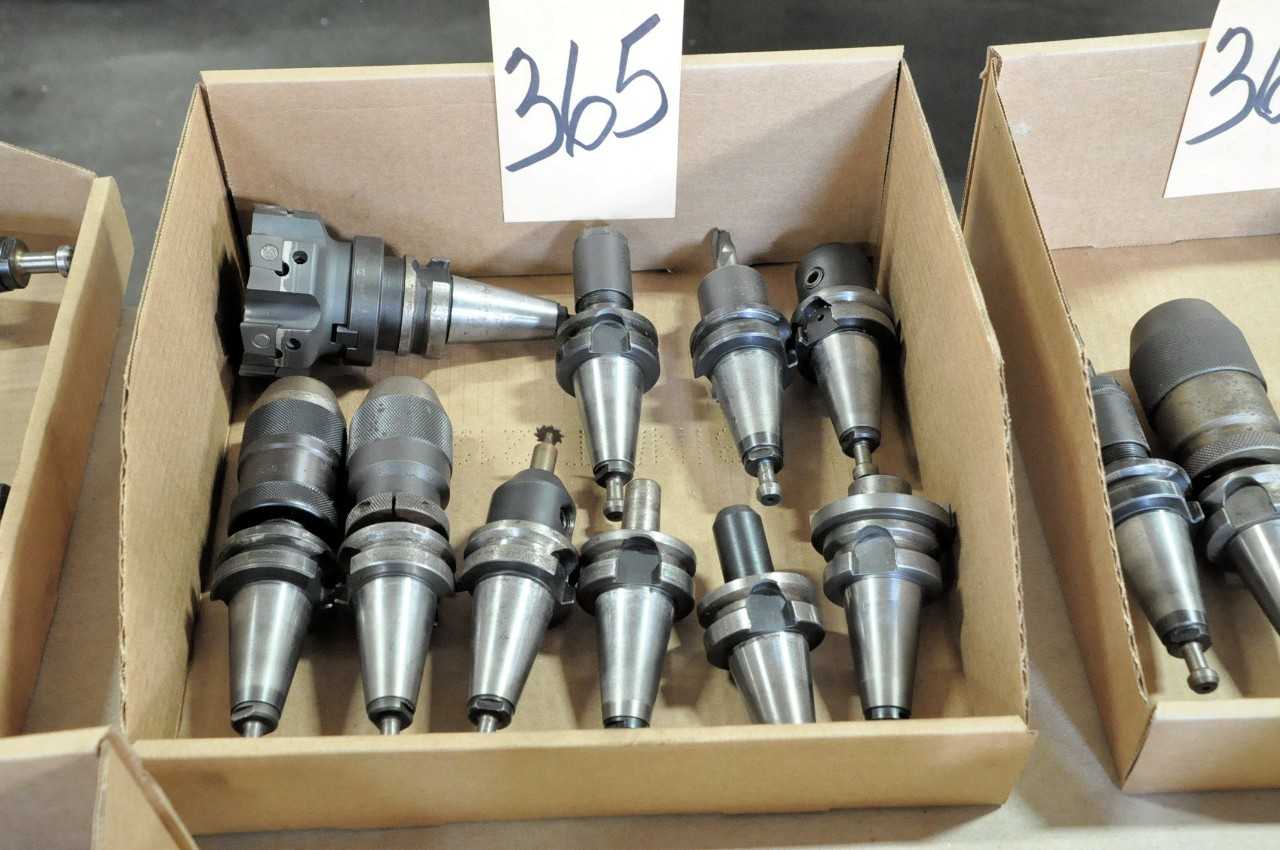 10 Lyndex 30 Taper Tool Holders in 1 Box - ELECTRIC POWER TOOLS