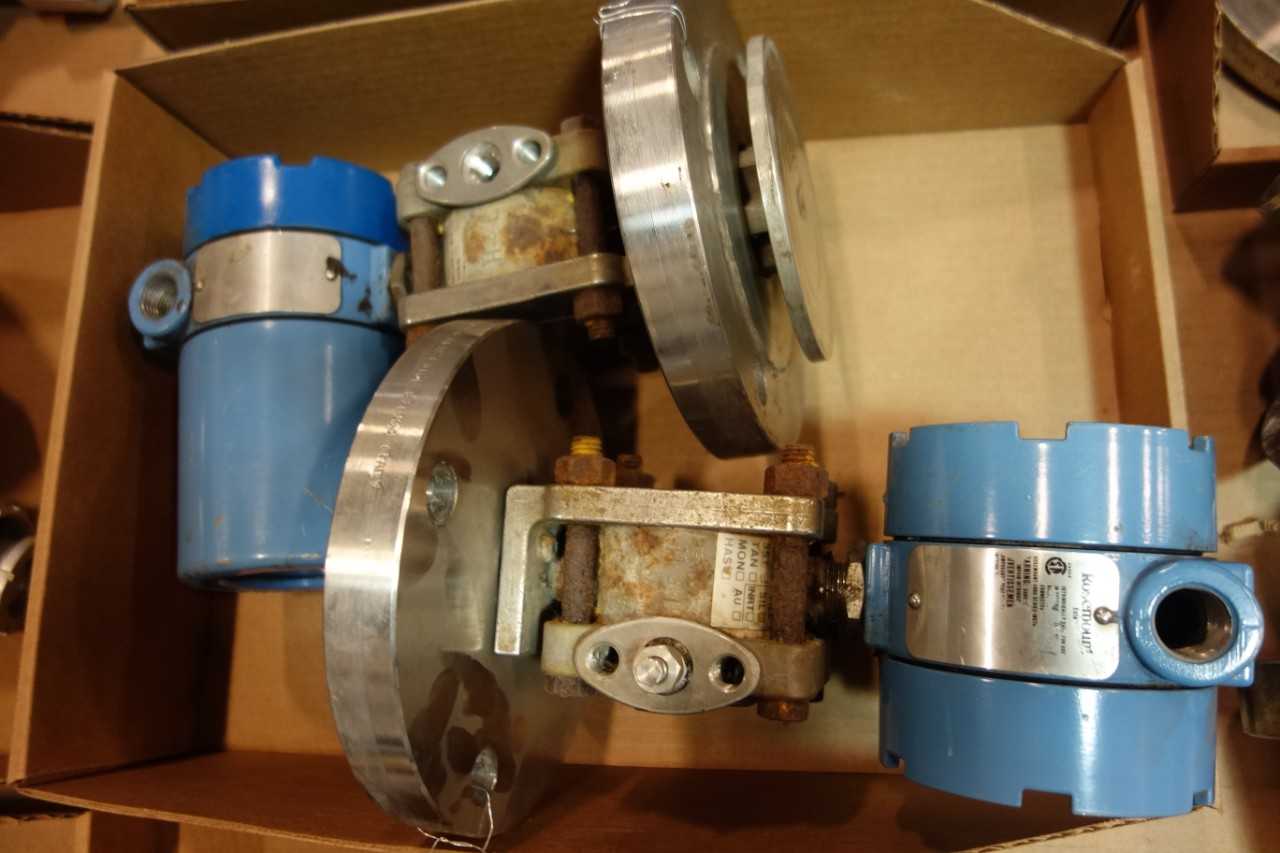1 LOT OF ROSEMOUNT PRESSURE TRANSMITTERS - INSTRUMENTATION