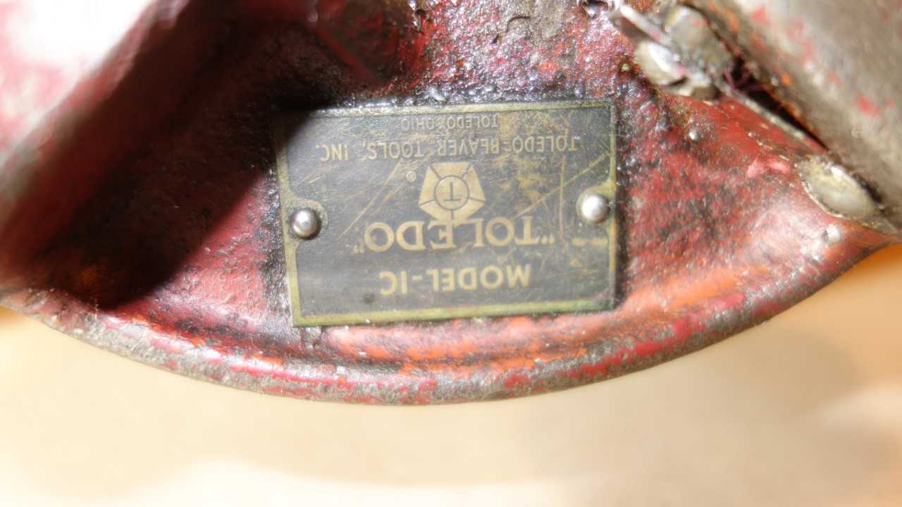 TOLEDO-BEAVER 1C DIE PIPE THREADER - SCALES