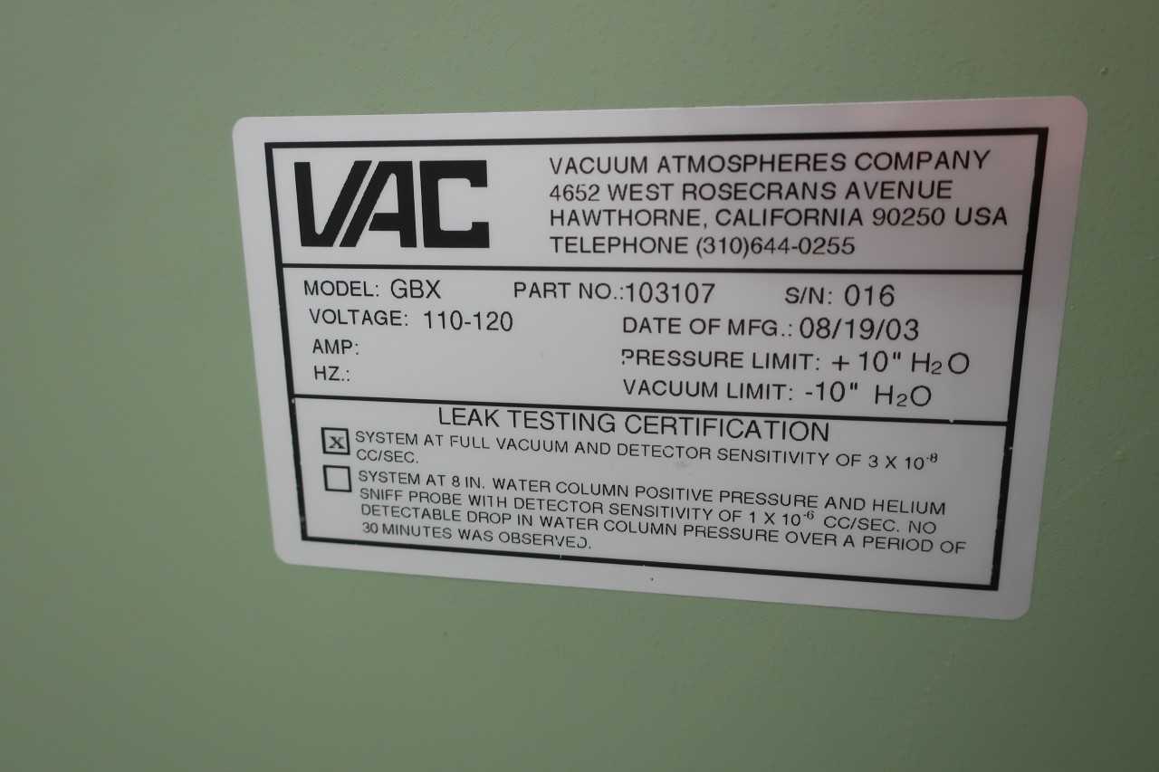 VAC VACUUM CONTROLLED ATMOSPHERE GLOVEBOX - VACUUM PUMP