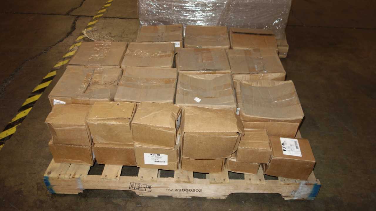 1 PALLET OF EATON ASSORTED TRANSFORMERS 50VA TO 3KVA - CONTROL TRANSFORMERS