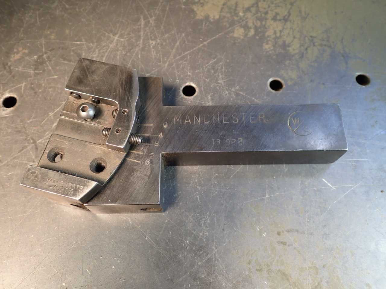 Warner Swasey Manchester TB 922 Floating Tool Holder with T-441A Grooving Head - HOLEMAKING TOOLS