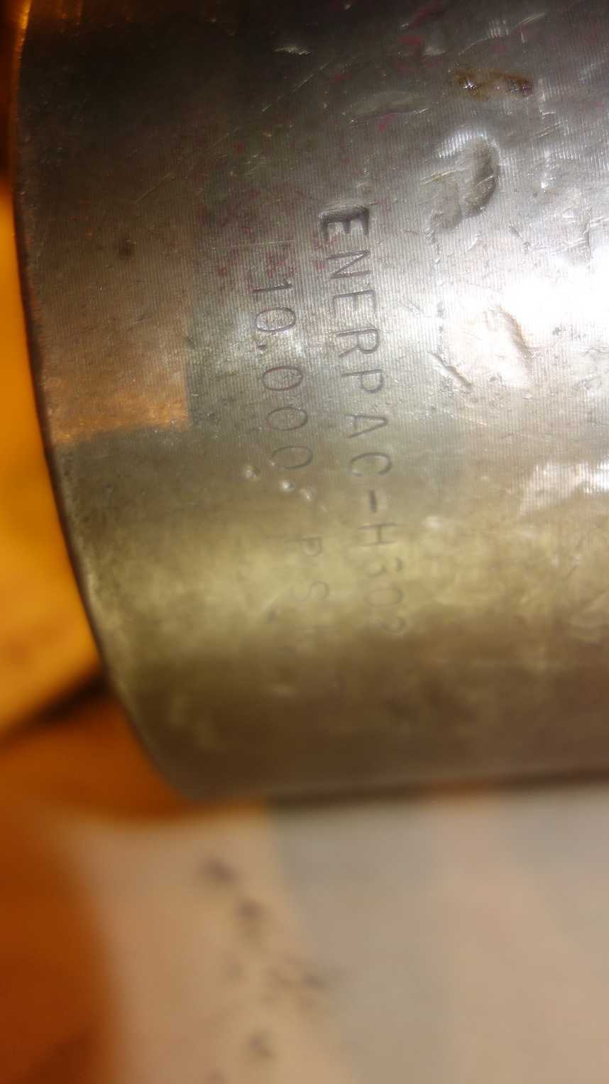 ENERPAC H302 30 TON HYDRAULIC CYLINDER - PRESSES