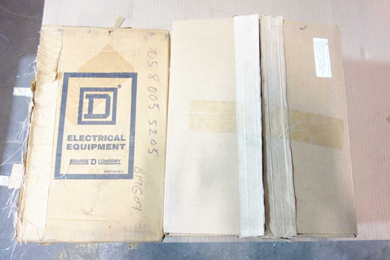 LOT OF AC CIRCUIT BREAKER & AC POWER DISTRIBUTION PANELBOARD- EATON, SQUARE D - CIRCUIT BREAKERS