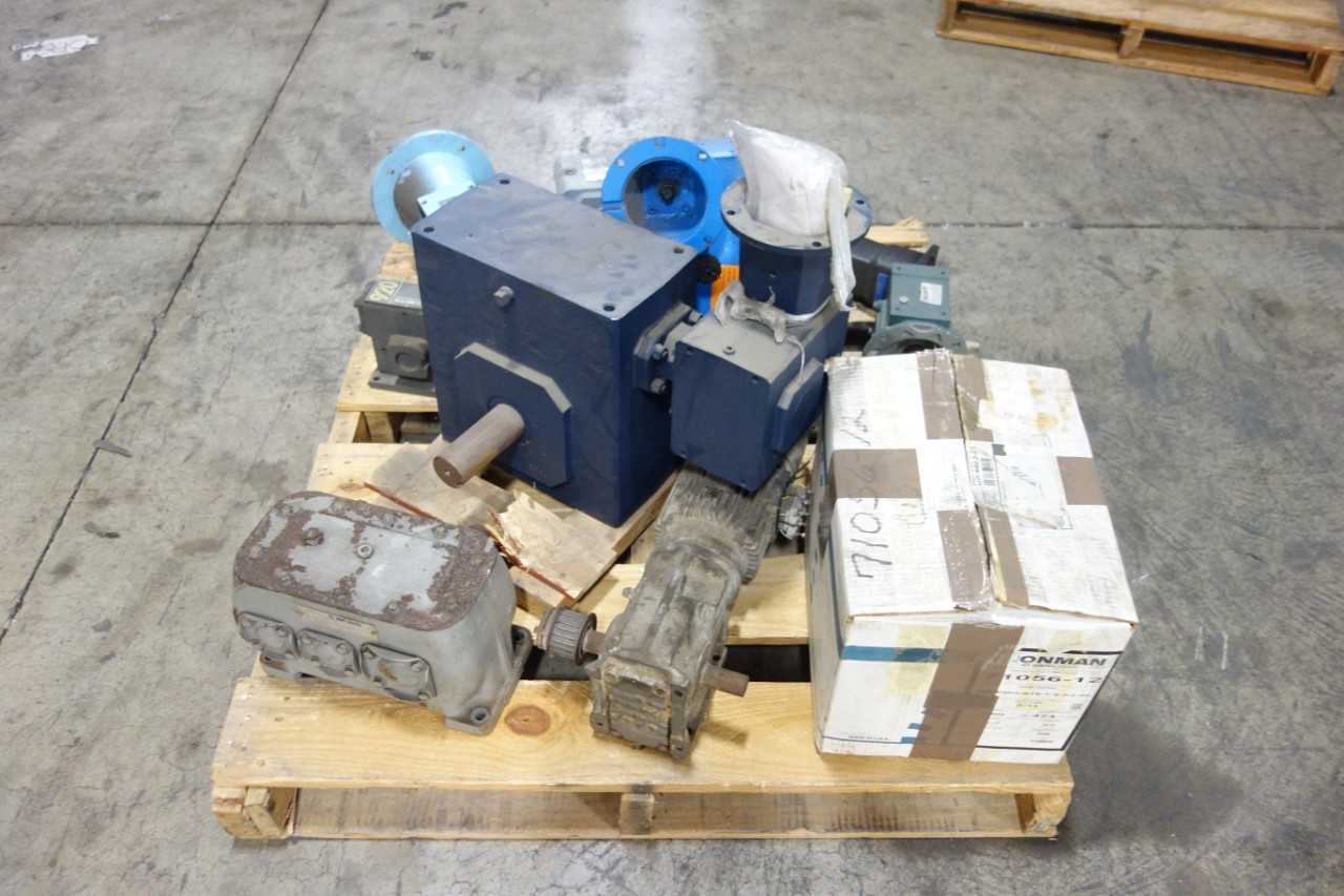 1 PALLET OF GEAR REDUCERS - GEAR REDUCERS