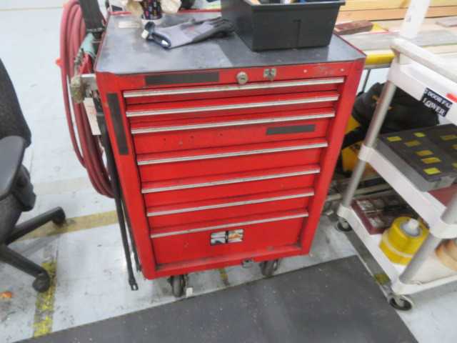 7 and 3 Drawer Tool Box Snap On - MISCELLANEOUS