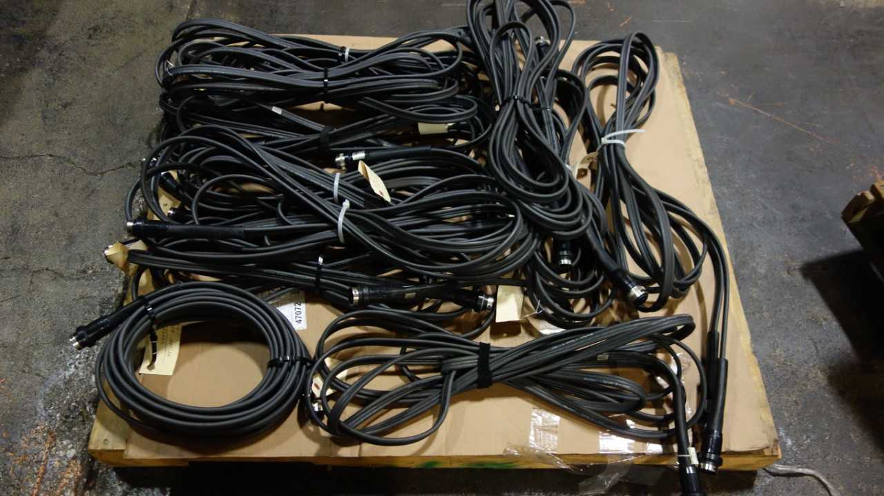 1 PALLET OF ASSORTED ATLAS COPCO 4220 TENSOR EXTENSION CABLES, 4220 1007 10 - ELECTRIC POWER TOOLS