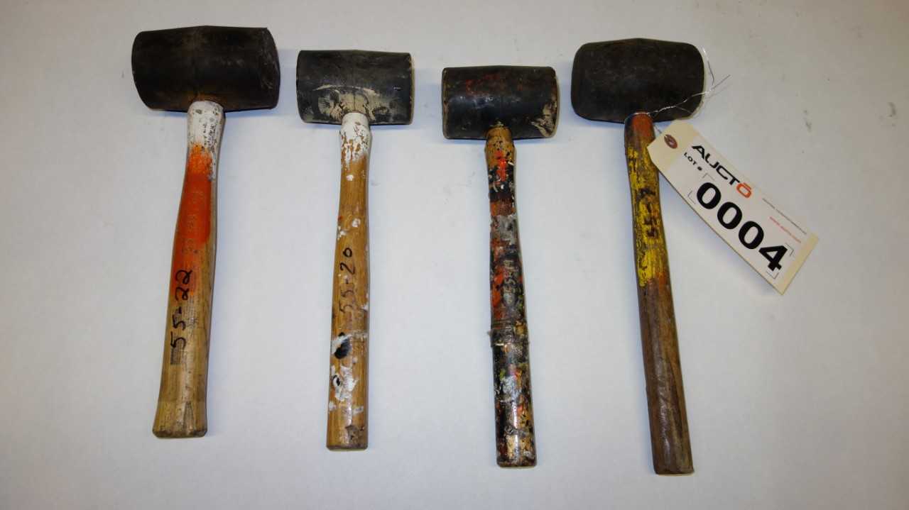 LOT OF 4 ASSORTED RUBBER MALLETS - HAND TOOLS