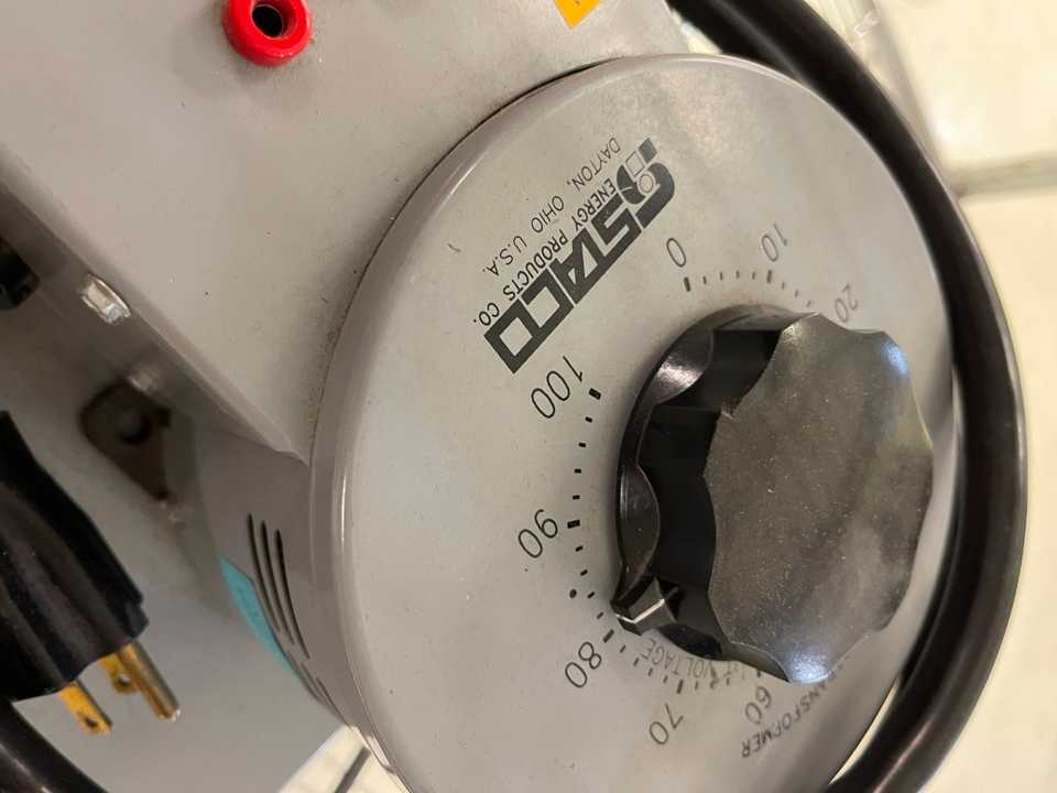 Isolated Power Fixture - ELECTRICAL COMPONENTS