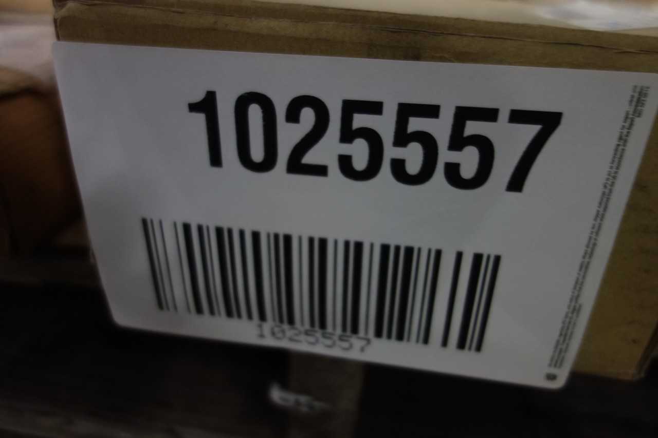LOT OF ASSORTED BEARINGS - BEARINGS