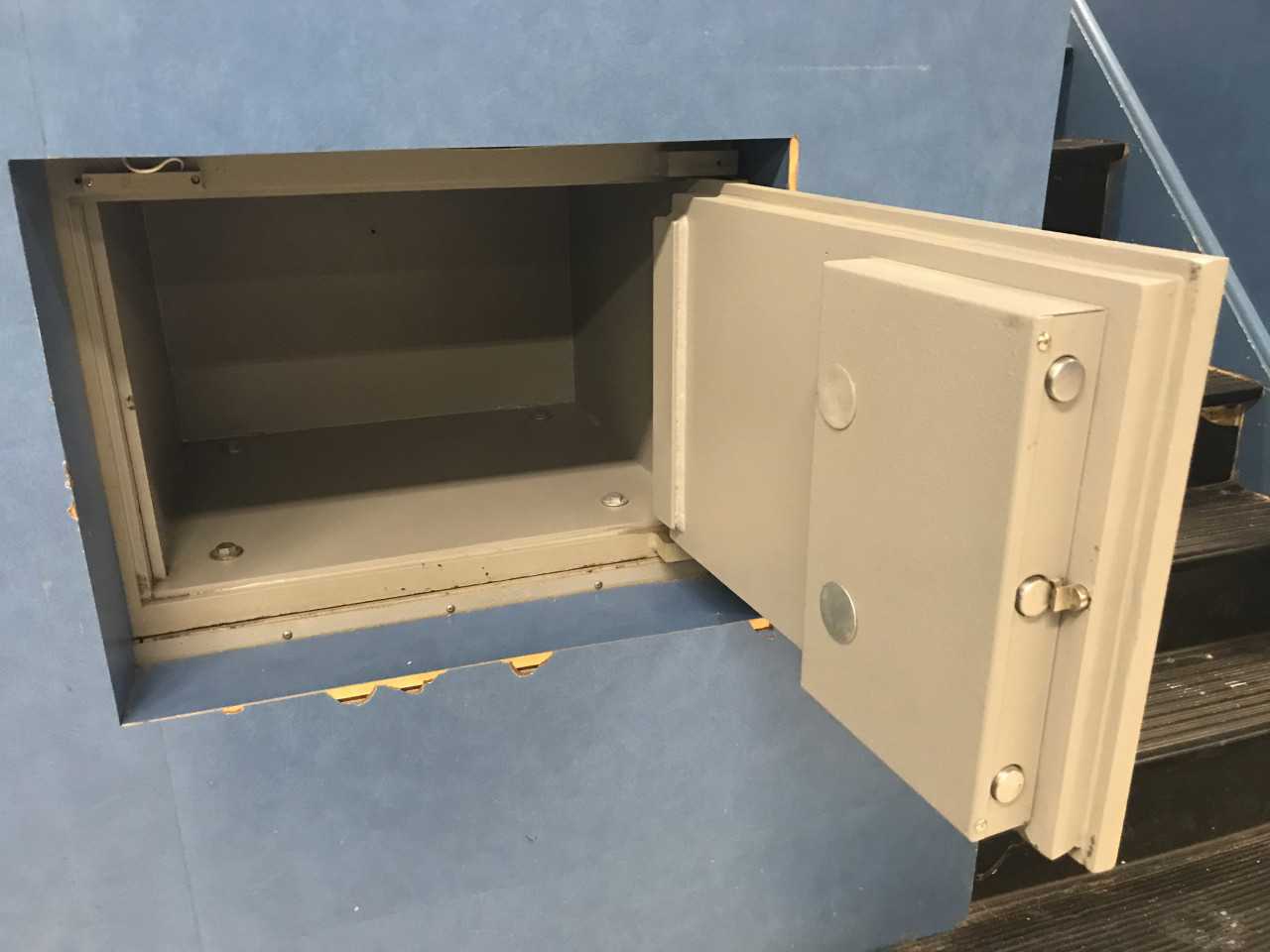 ALLIED GARY SAFE - SAFETY SWITCH