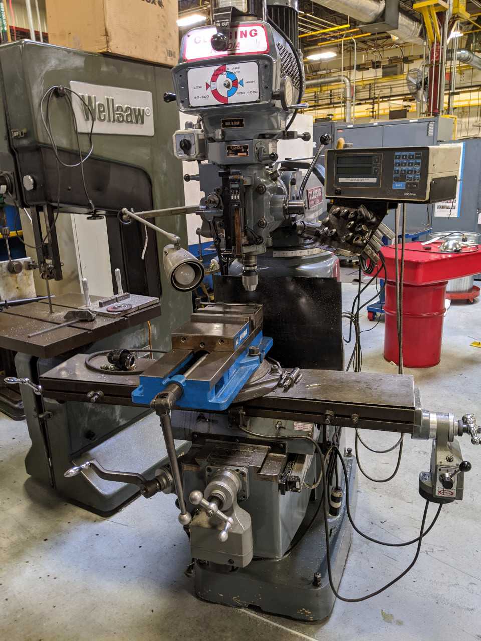 Clausing Kondia FV-1 Vertical Milling Machine - VERTICAL MILLING MACHINES