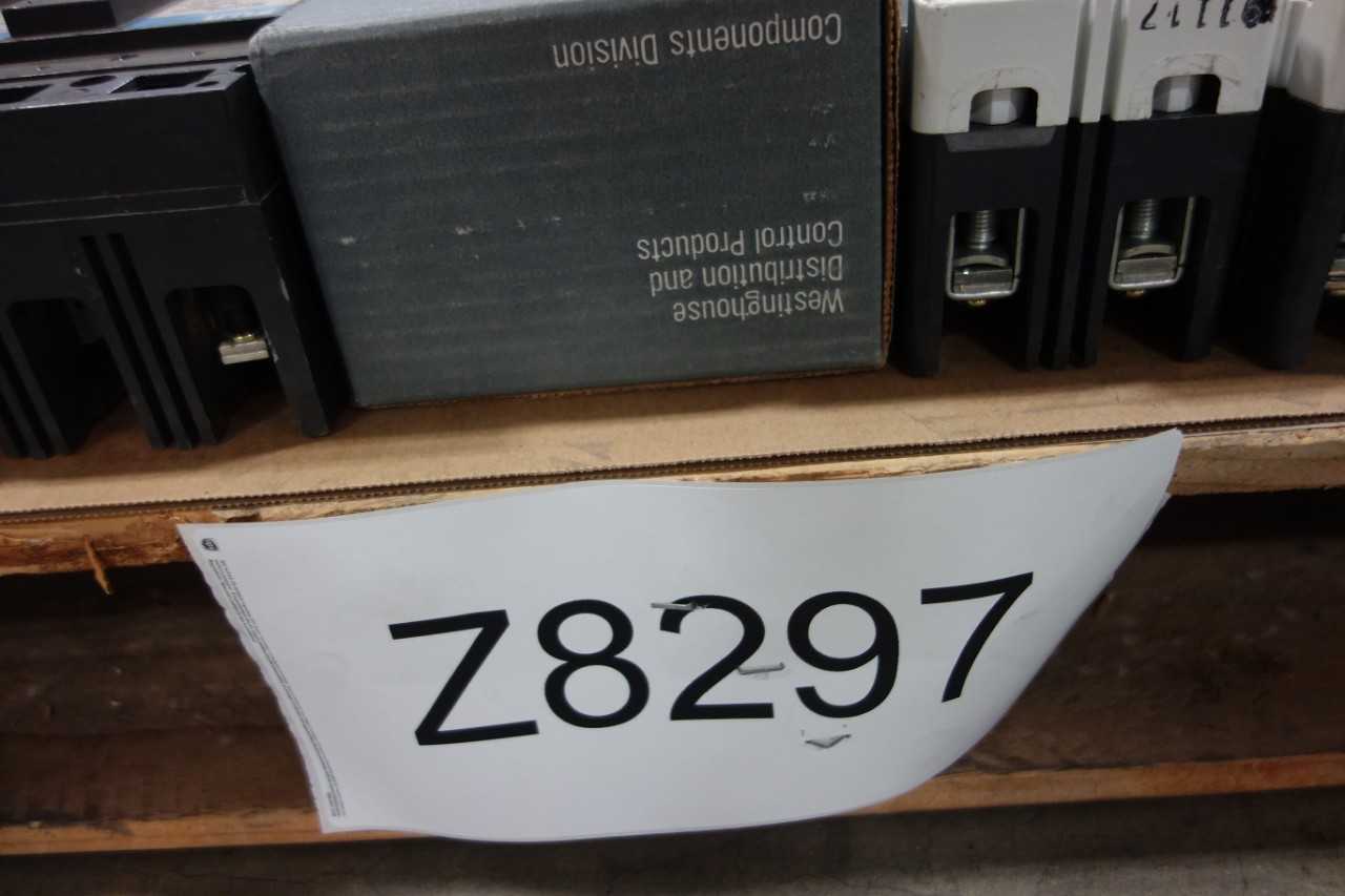 1 PALLET OF ASSORTED MOLDED CASE CIRCUIT BREAKERS- WESTINGHOUSE, SIEMEN, CUTLER-HAMMER, FUJI - CIRCUIT BREAKERS