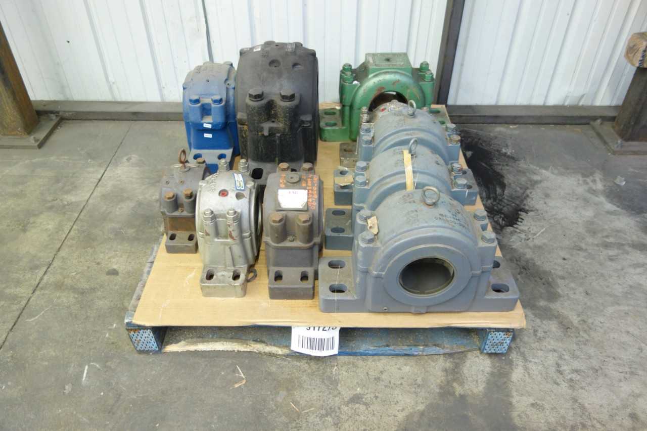 PALLET OF ASSORTED SPLIT CASE PILLOW BLOCK BEARING HOUSINGS - BEARINGS