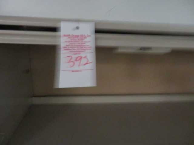 Office Furniture and Panels, Lot - MISCELLANEOUS