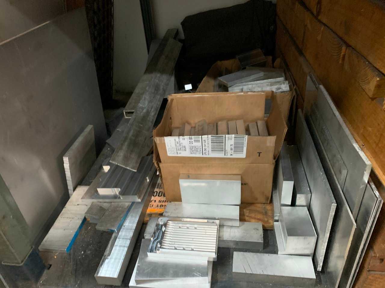 Assorted Materials - ELECTRIC POWER TOOLS