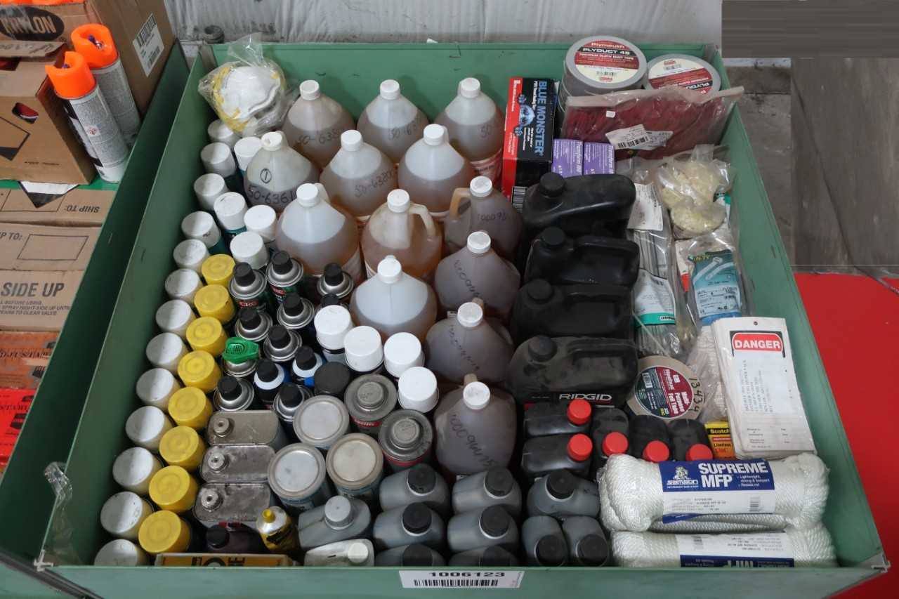 2 PALLETS OF ASSORTED LUBRICANTS AND SPRAY PAINT - HAND TOOLS