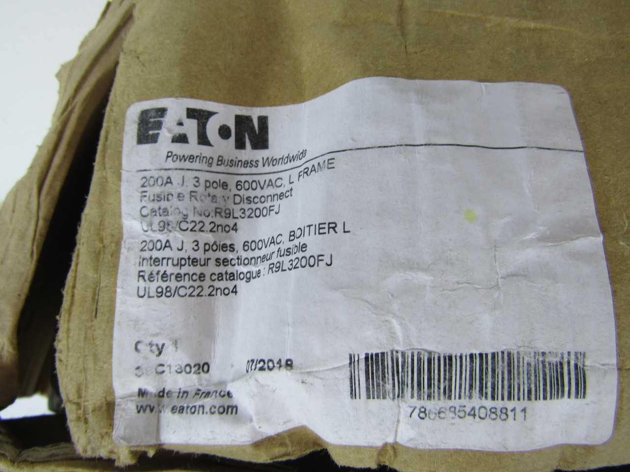 Quantity of 3x R9L3200FJ Switches - ELECTRICAL COMPONENTS Quantity of 3x R9L3200FJ Switches - ELECTRICAL COMPONENTS