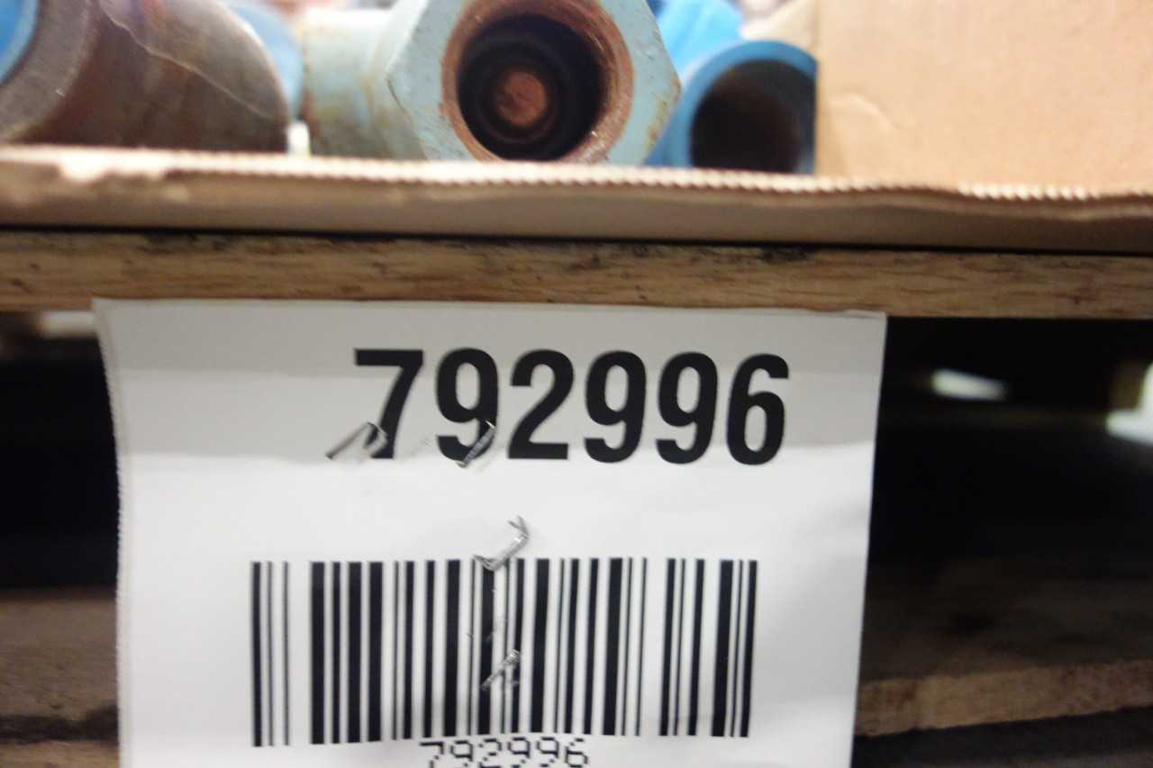 3 PALLETS OF ASSORTED VALVES AND VALVE ACCESSORIES - VALVES