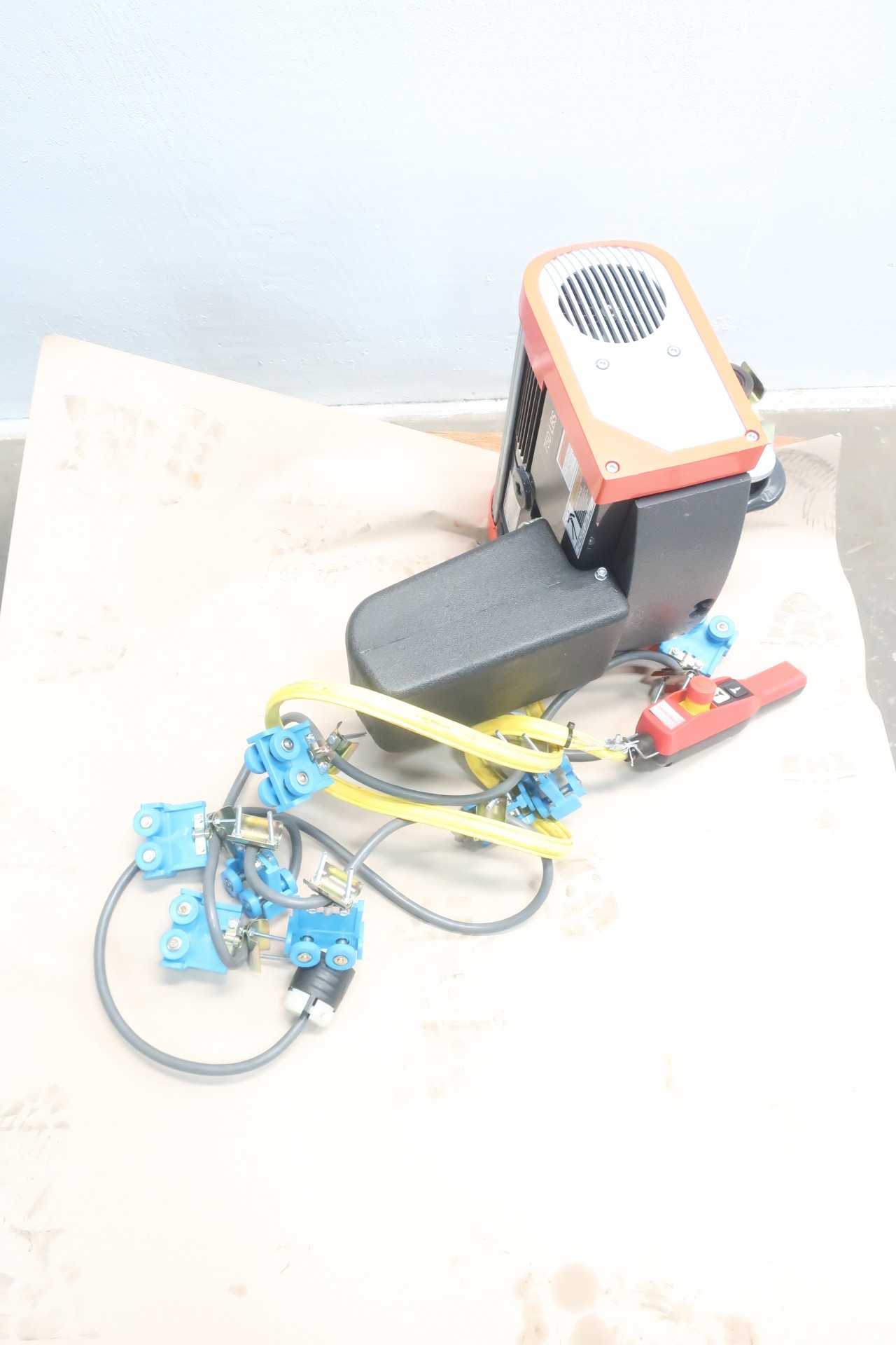 KONECRANES CLX050410505 ELECTRIC HOIST 750LB - LIFTING EQUIPMENT
