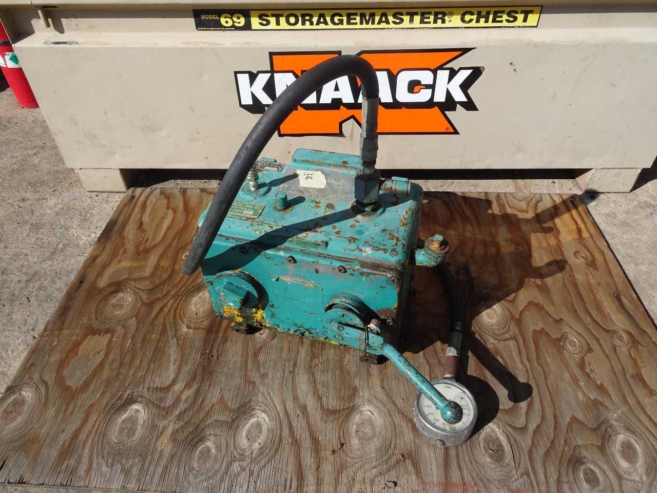 LARGE GREENLEE 797 Hydraulic Pump - HYDRAULIC PUMP