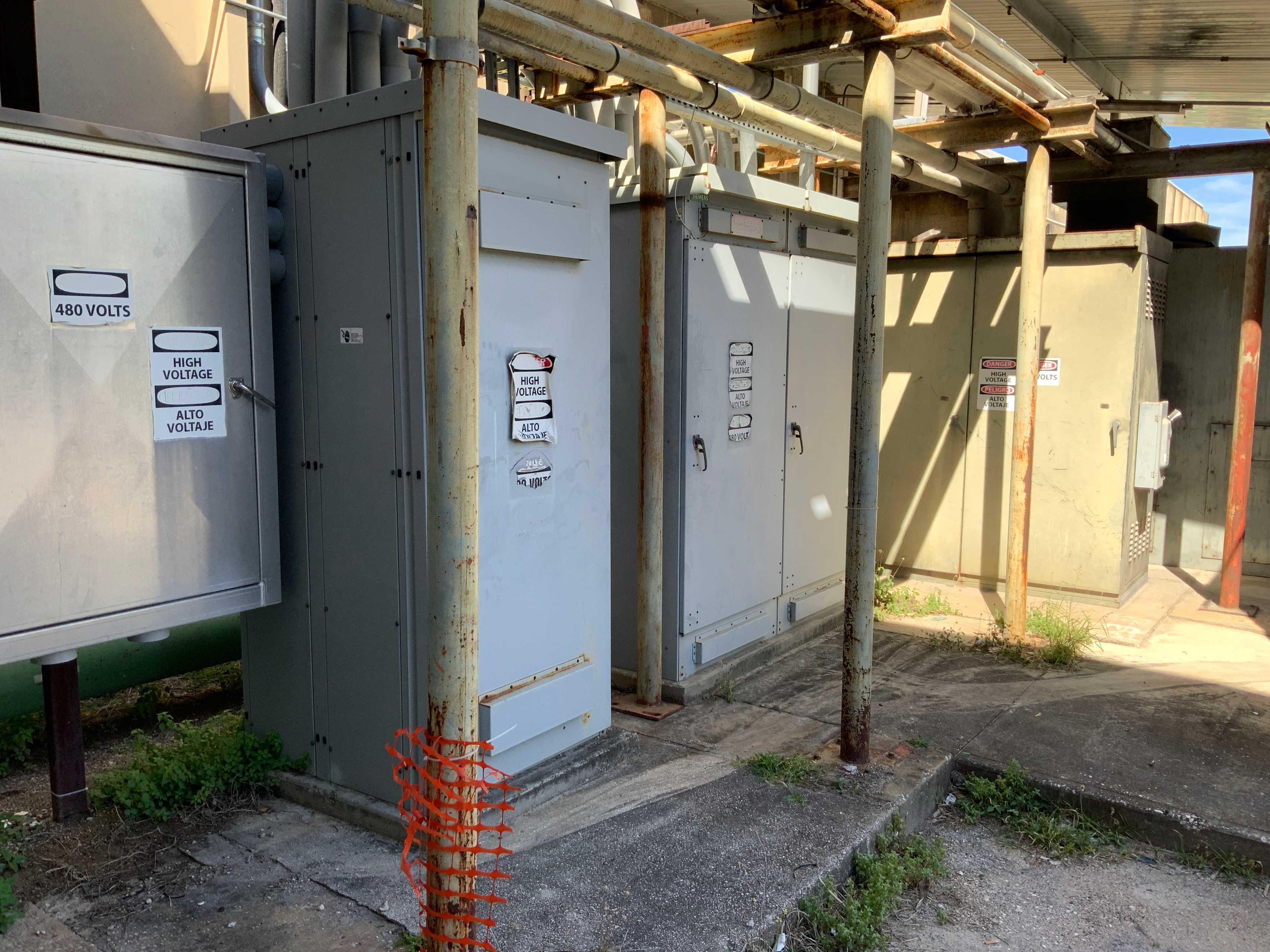 SIEMENS SWITCHGEAR - SWITCHGEAR