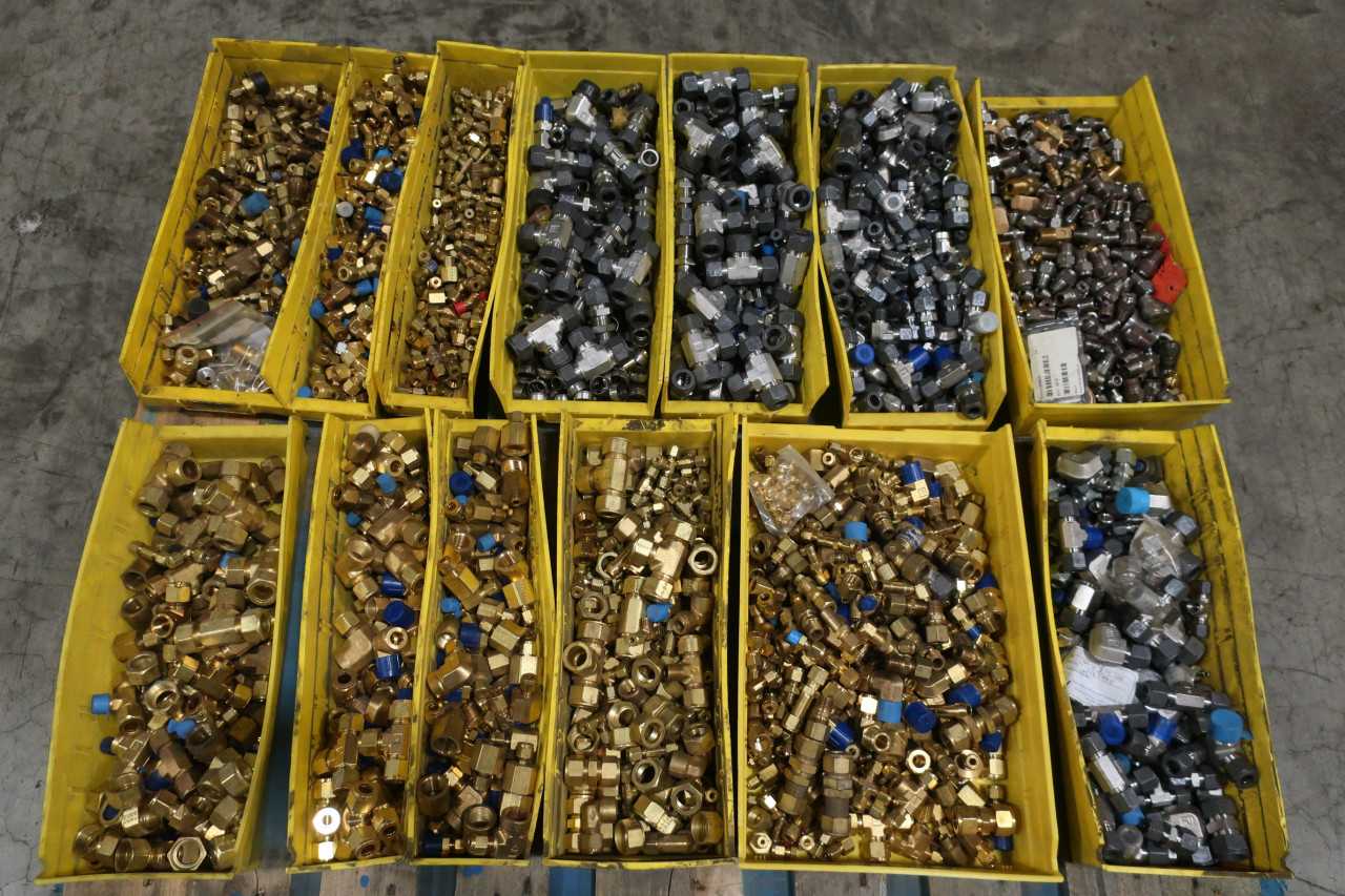 1 PALLET OF ASSORTED PARKER PNEUMATIC FITTINGS - PROCESS EQUIPMENT