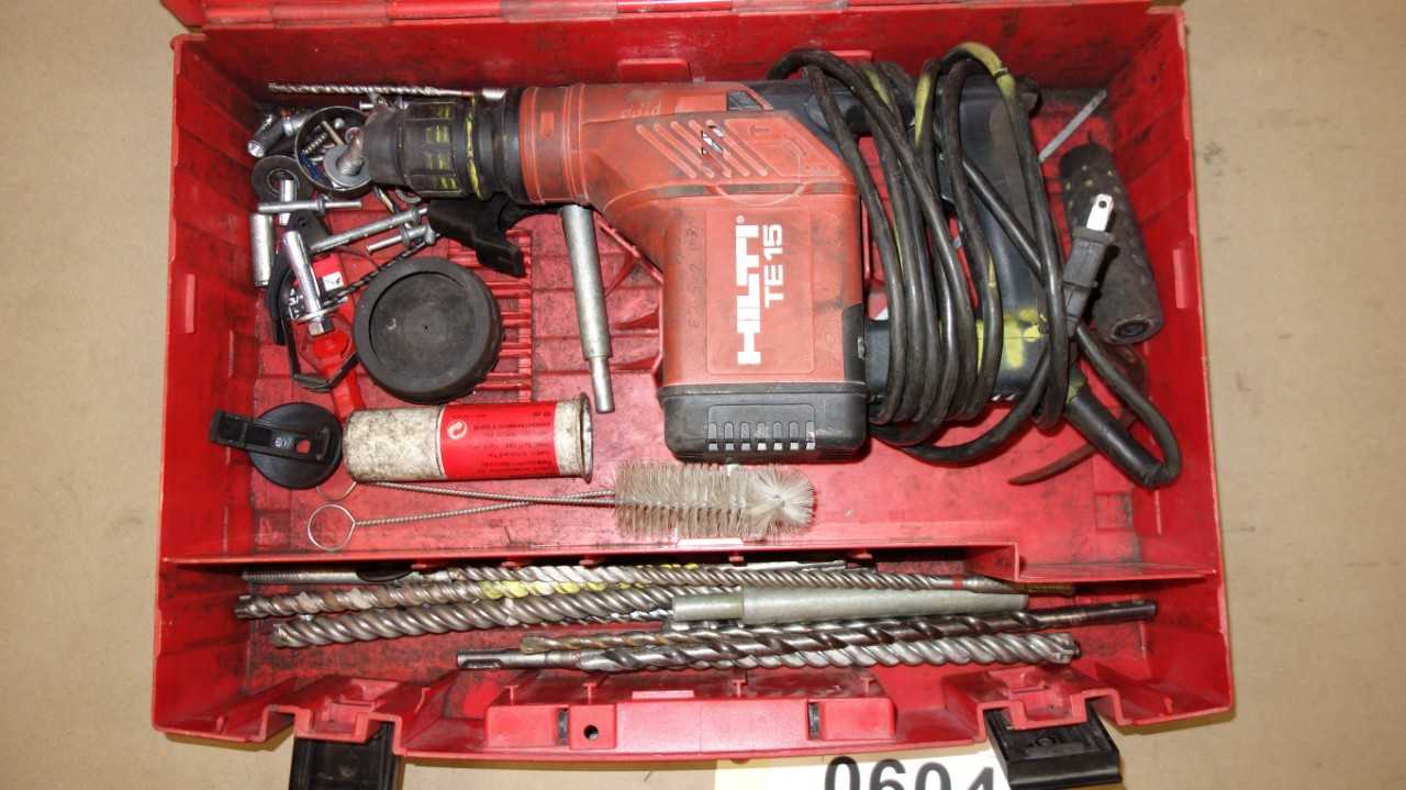 HILTI TE 15 ELECTRIC ROTARY HAMMER DRILL - ELECTRIC POWER TOOLS