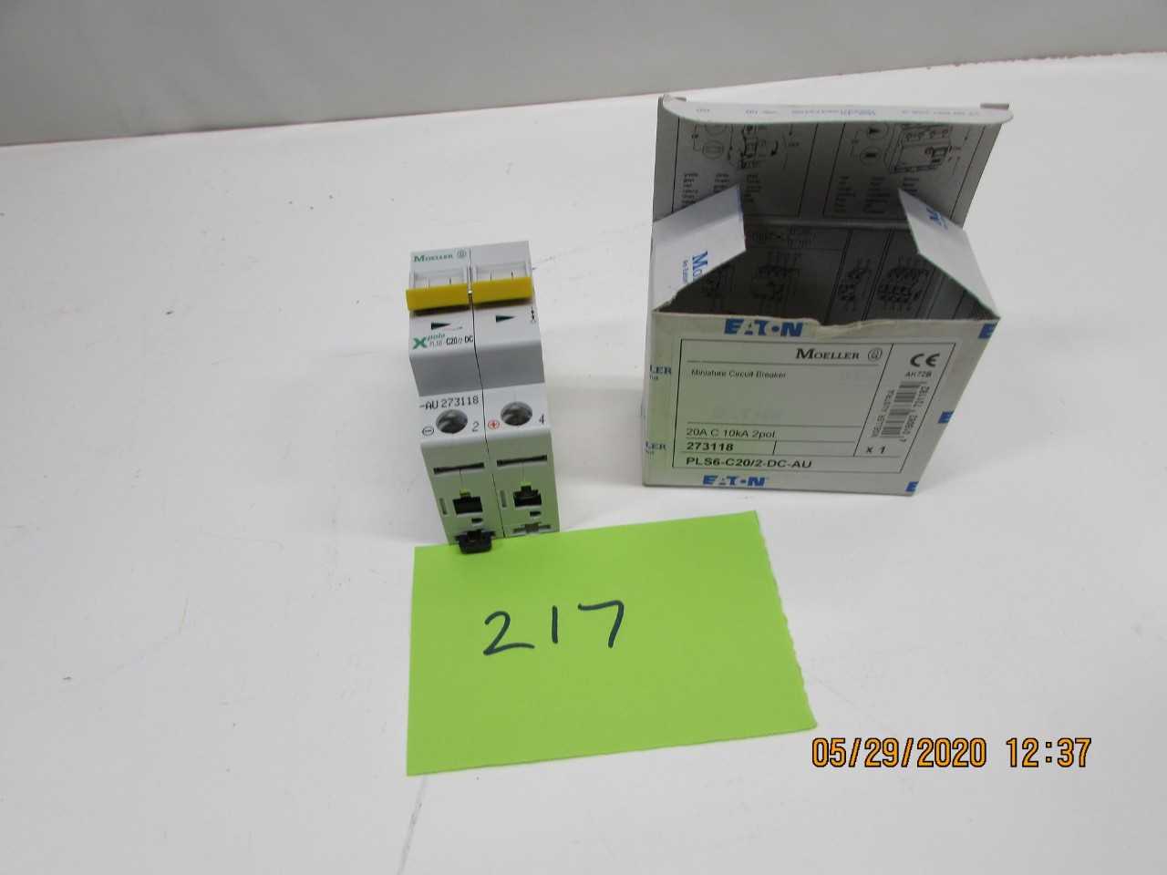 Lot of Eaton PLS6 breakers - CIRCUIT BREAKERS